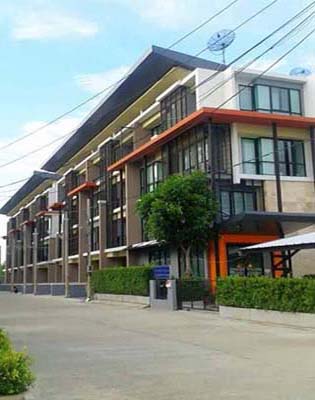 ช่างสี ทาสี